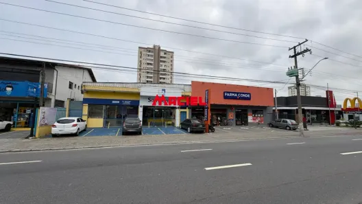 Prédio Comercial à venda, 637m² no Parque Industrial, São José dos Campos