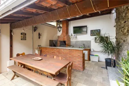 Sobrado com 4 Quartos à venda, 270m² no Brooklin Paulista, São Paulo