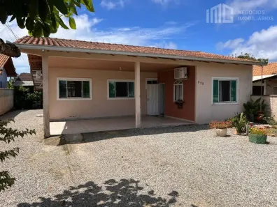Casa com 5 Quartos à venda, 170m² no Salinas, Balneário Barra do Sul