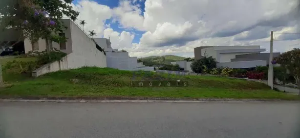 Lote/Terreno à venda, 840m² no Centro, Vinhedo