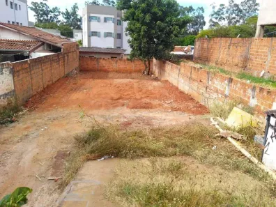 Lote/Terreno à venda, 400m² no Vila São Francisco, Bauru