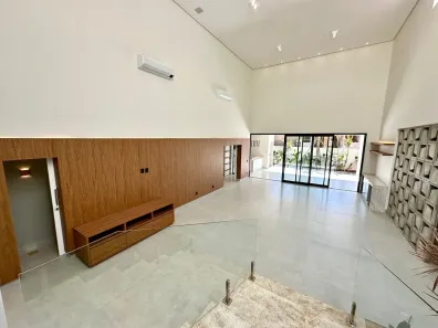 Casa de Condomínio com 4 Quartos à venda, 330m² no Parque Cidade, Goiânia