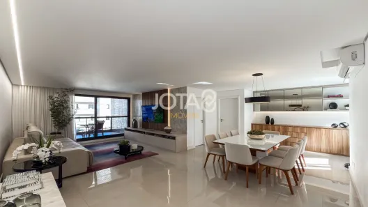 Apartamento com 3 Quartos à venda, 151m² no Mercês, Curitiba