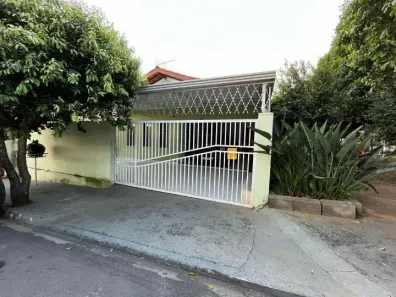 Casa com 3 Quartos à venda, 200m² no João XXIII, Vinhedo
