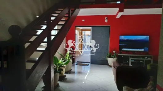 Sobrado com 3 Quartos à venda, 174m² no Vila Atlântica, Caraguatatuba