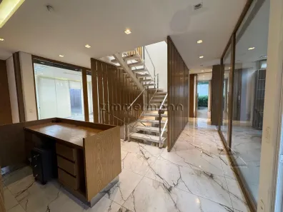 Imóvel Comercial para alugar, 900m² no Alto de Pinheiros, São Paulo