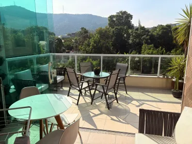 Casa de Condomínio com 4 Quartos à venda, 145m² no Taquara, Rio de Janeiro