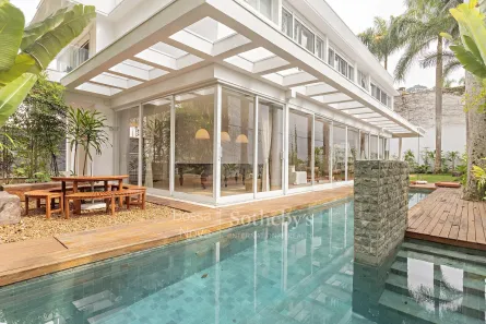 Casa com 5 Quartos à venda, 700m² no Paineiras do Morumbi, São Paulo