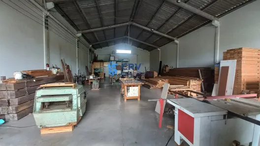 Galpão/Depósito/Armazém para alugar, 300m² no Antares, Londrina