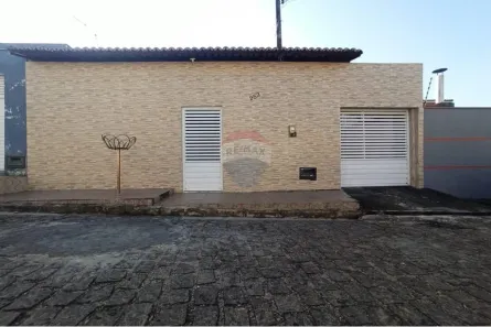 Casa com 2 Quartos à venda, 160m² no Pajuçara, Natal