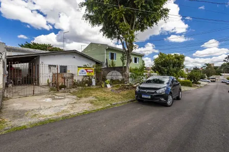 Casa com 3 Quartos à venda, 207m² no Cajuru, Curitiba