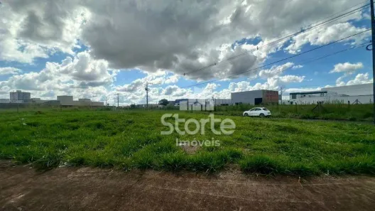 Lote/Terreno à venda, 433m² no Novo Mundo, Uberlândia
