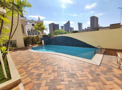 Apartamento com 3 Quartos à venda, 189m² no Fundinho, Uberlândia