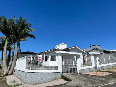 Casa com 3 Quartos à venda, 175m² no Jardim Angélica, Criciúma