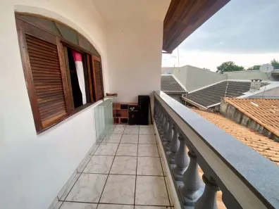 Casa com 4 Quartos à venda, 250m² no Loteamento Villa Branca, Jacareí