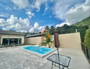 Casa com 3 Quartos à venda, 98m² no Parque Residencial Itaguaçu, Atibaia