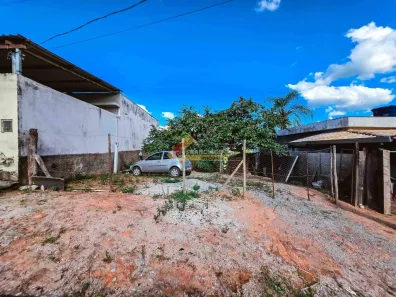 Lote/Terreno à venda, 220m² no Floresta, Divinópolis