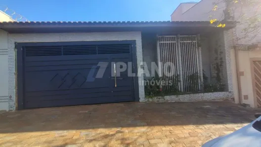 Casa com 3 Quartos à venda, 196m² no Independência, Ribeirão Preto