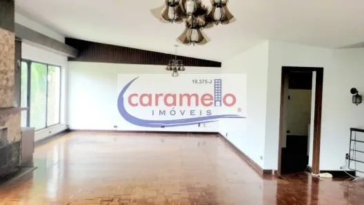 Casa com 5 Quartos para alugar, 430m² no Sumaré, São Paulo