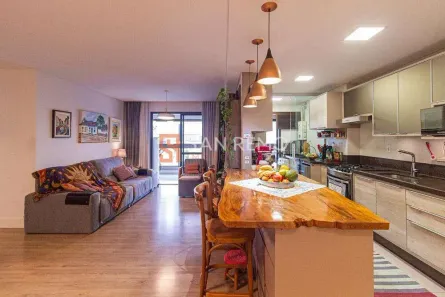 Apartamento com 3 Quartos para alugar, 114m² no Balneário, Florianópolis