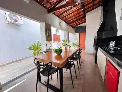 Casa com 3 Quartos à venda, 189m² no Vila Cristina, Rio Claro