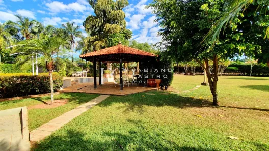 Fazenda/Sítio com 3 Quartos à venda, 3400m² no Centro, Guapiaçu