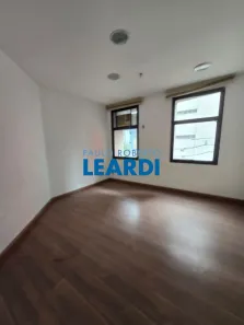 Ponto Comercial para alugar, 84m² no Liberdade, São Paulo
