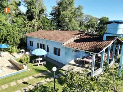 Fazenda/Sítio com 4 Quartos à venda, 420m² no Batatuba, Piracaia
