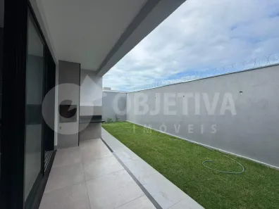 Casa com 3 Quartos à venda, 171m² no Grand Ville, Uberlândia
