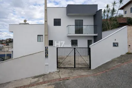 Casa com 2 Quartos à venda, 66m² no Jarivatuba, Joinville