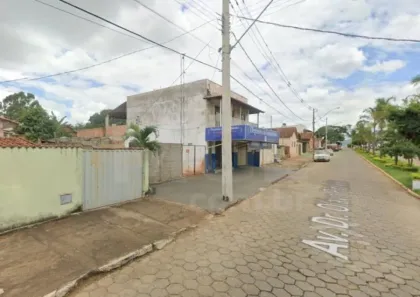 Casa com 2 Quartos à venda, 100m² no , Guapé