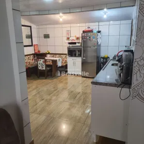 Casa com 3 Quartos à venda, 70m² no Santa Felicidade, Cascavel