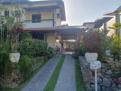 Casa de Condomínio com 6 Quartos à venda, 500m² no Itacoatiara, Niterói