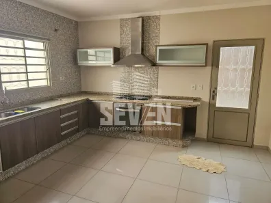 Casa com 3 Quartos à venda, 175m² no Parque Paulista, Bauru