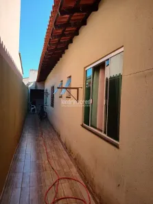 Casa com 2 Quartos à venda, 80m² no Centro, Bela Vista do Paraíso