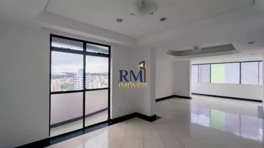Apartamento com 3 Quartos à venda, 167m² no Centro, Divinópolis