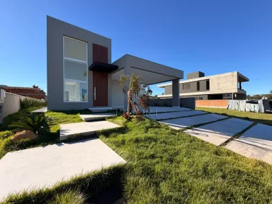 Casa de Condomínio com 3 Quartos à venda, 180m² no , Nova Santa Rita