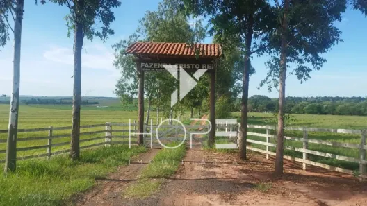 com 1 Quarto à venda, 3049200m² no Zona Rural, Loanda