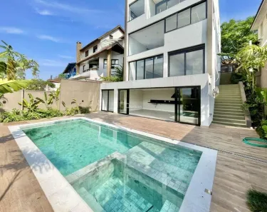 Casa de Condomínio com 4 Quartos à venda, 484m² no São Paulo II, Cotia