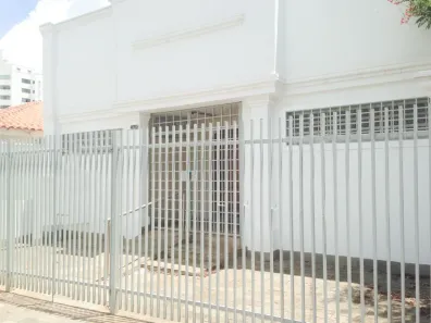 Casa com 2 Quartos para alugar, 250m² no Parque Industrial, São José do Rio Preto
