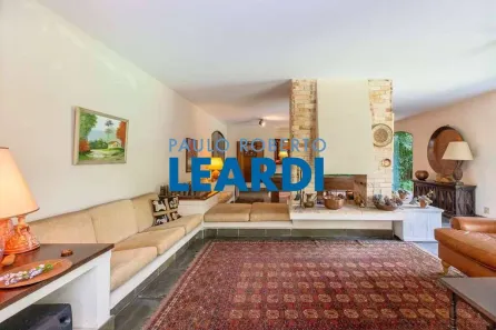 Casa de Condomínio com 6 Quartos à venda, 721m² no Parque Silvino Pereira, Cotia