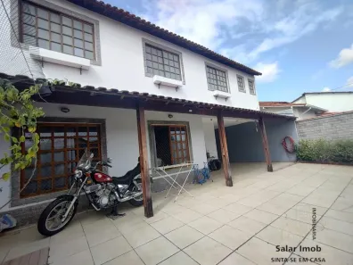 Casa com 4 Quartos à venda, 341m² no Morada da Colina, Resende