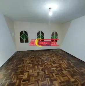 Sobrado com 4 Quartos para alugar, 201m² no Jardim Santa Clara, Guarulhos
