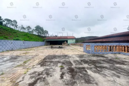 Fazenda/Sítio com 3 Quartos à venda, 500m² no Parque do Heroísmo, Suzano