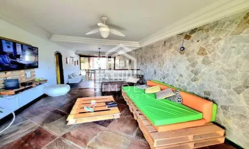 Casa de Condomínio com 3 Quartos à venda, 220m² no Taquara, Rio de Janeiro