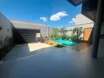 Casa com 3 Quartos à venda, 160m² no Goiânia 2, Goiânia
