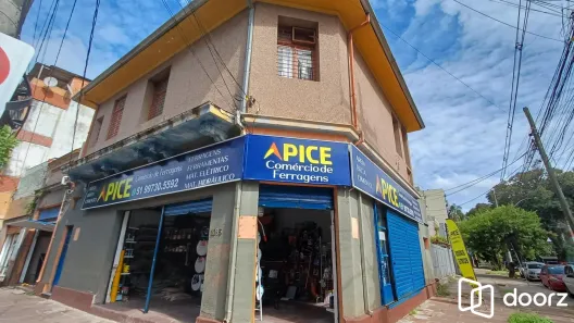Prédio Comercial com 3 Quartos à venda, 310m² no São Geraldo, Porto Alegre