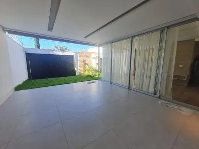 Casa com 3 Quartos à venda, 198m² no Cidade Jardim, Uberlândia