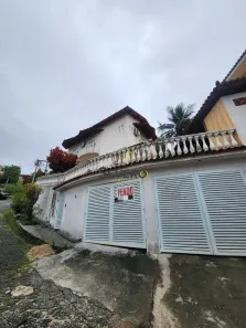 Casa com 3 Quartos à venda, 234m² no Zé Garoto, São Gonçalo