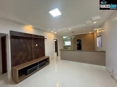 Casa com 3 Quartos à venda, 225m² no Jardim Europa, Goiânia